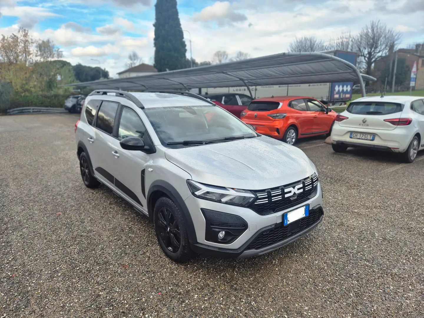 Dacia Jogger Jogger 1.0 tce Extreme Gpl 100cv 7p. Grigio - 1