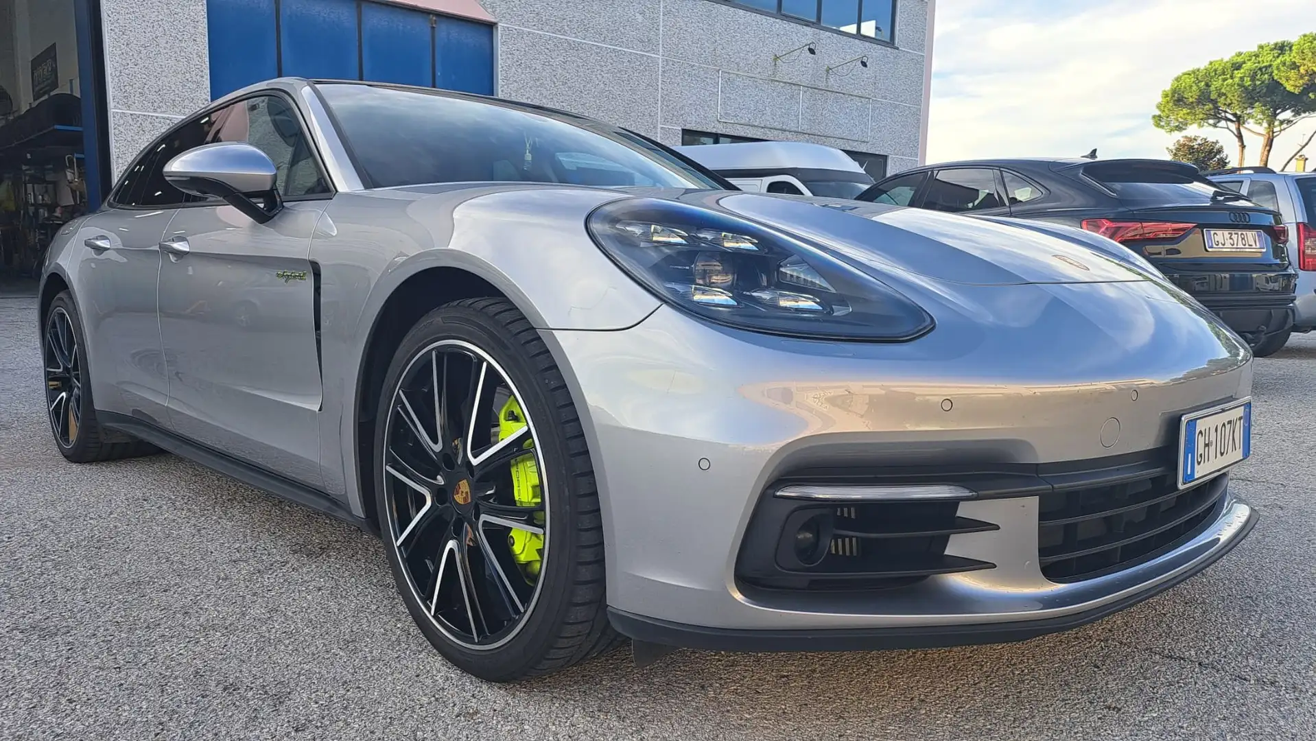 Porsche Panamera PANORAMA/LED/21"/360°/ACC/LANE ASSIST/BOSE/FULL Gris - 1
