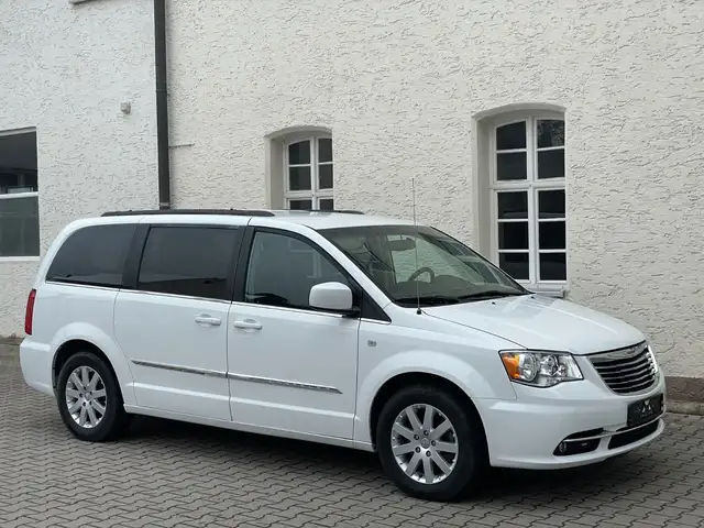 Chrysler Grand Voyager Town & Country LPG DVD Vollleder
