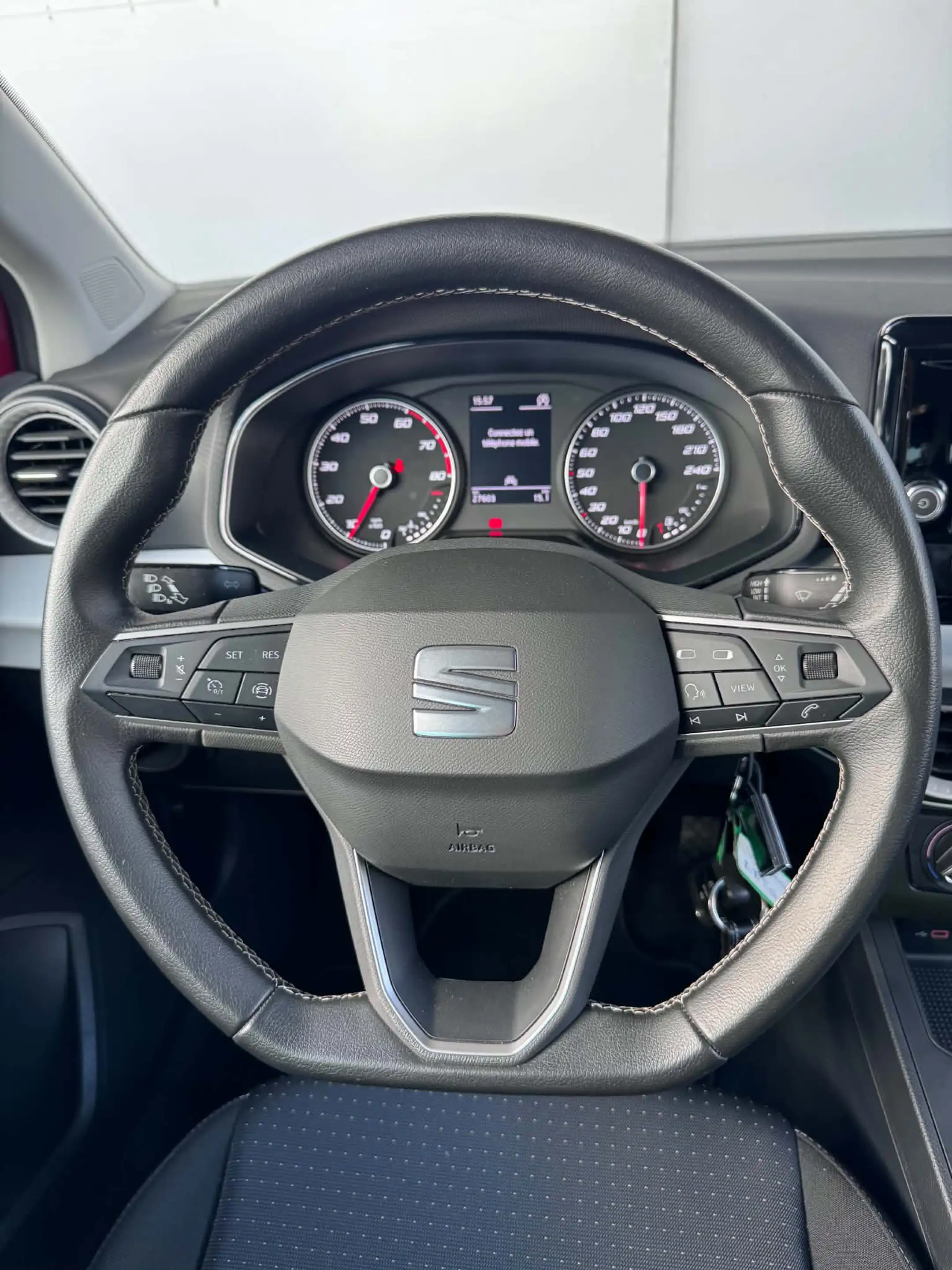 SEAT Ibiza Ibiza 1.0 TSI — photo 8
