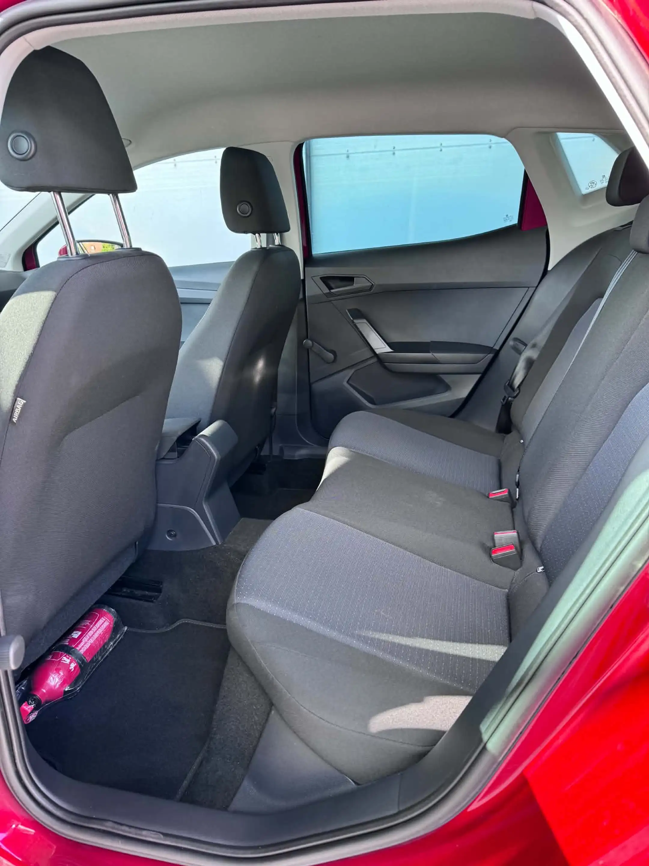 SEAT Ibiza Ibiza 1.0 TSI — photo 12