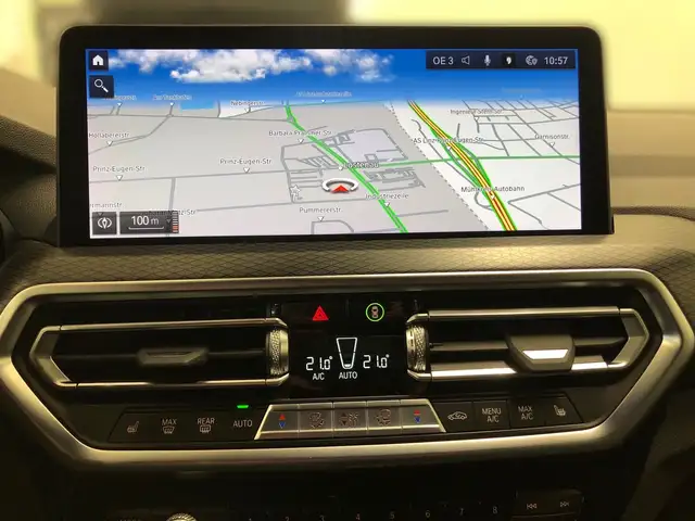 BMW X4 view 5