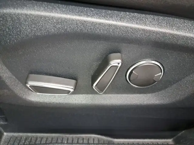 Ford S-Max view 11