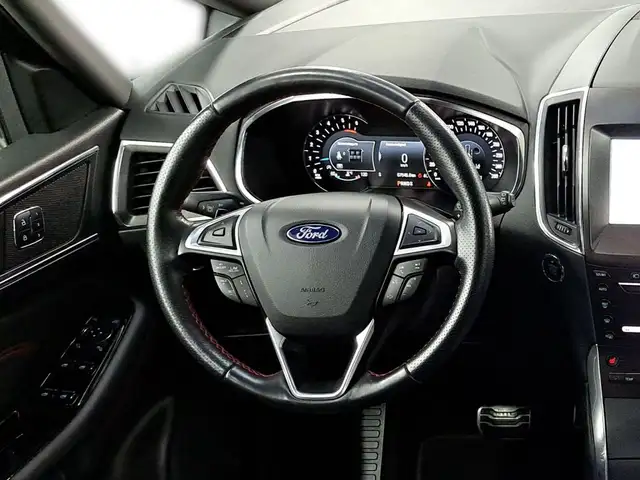 Ford S-Max view 15