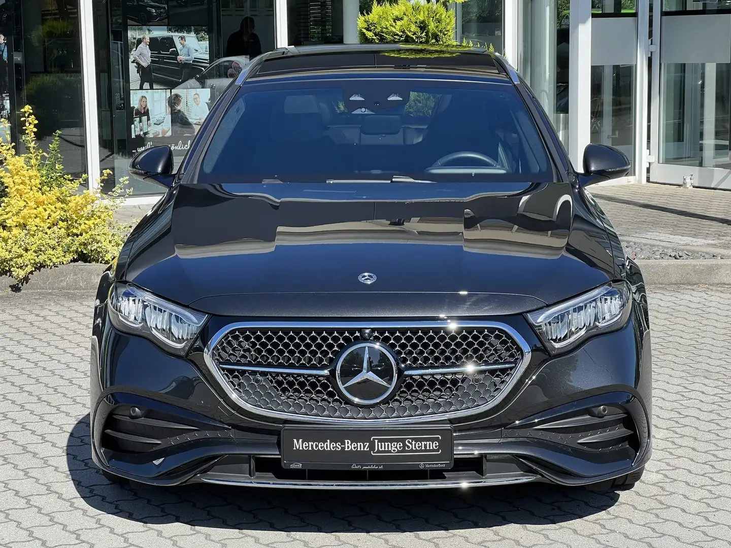Mercedes-Benz E 300 T de AMG+Superscreen+Pano+Distro+Sound Grau - 2