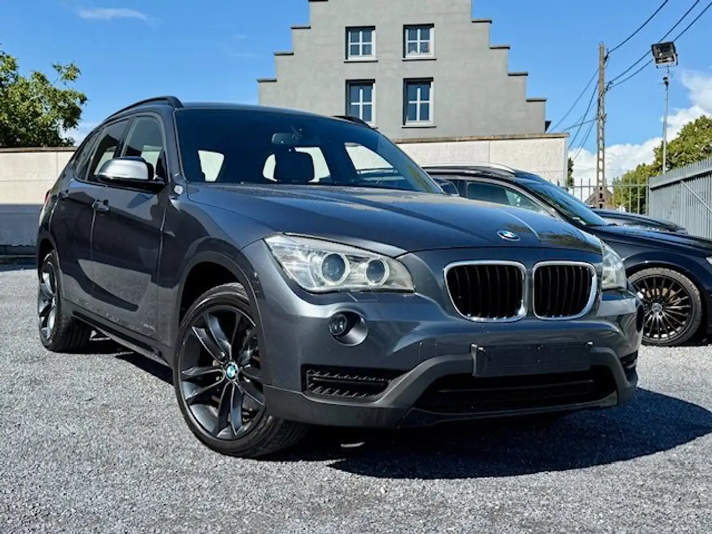 BMW X1 X1 2.0d Sport Line Xenon Alu Pdc Carpass Noir - 1
