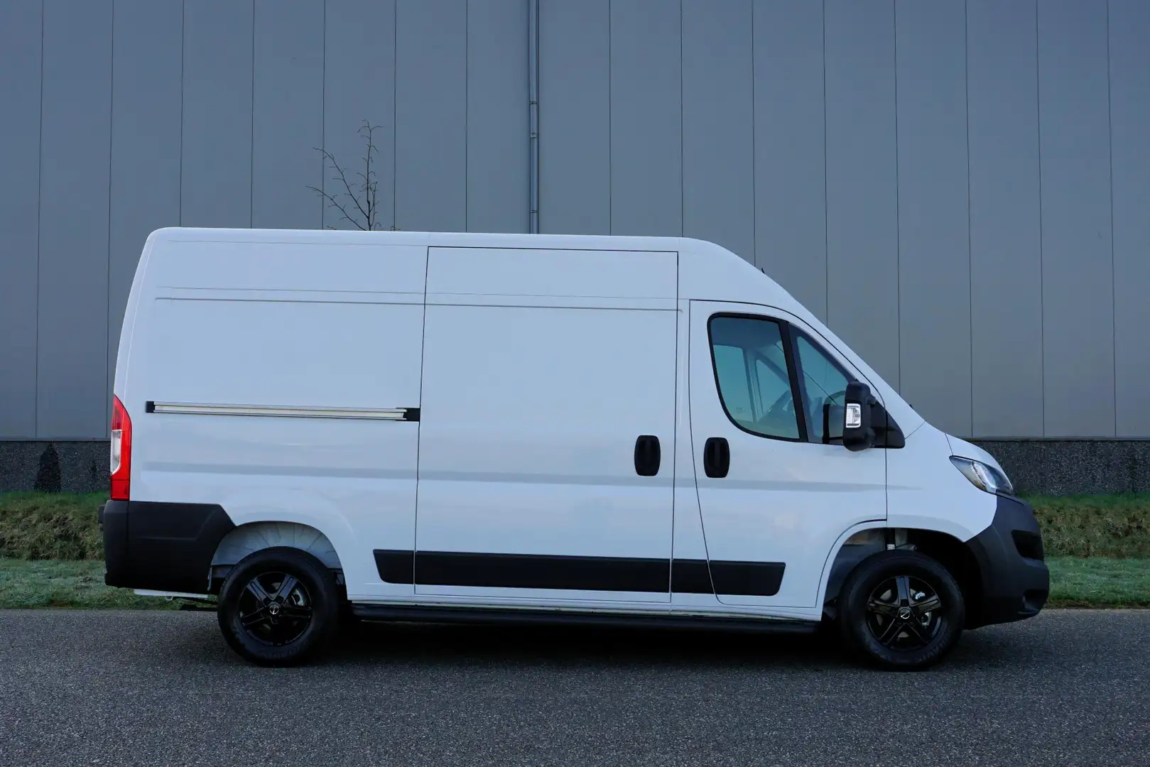 Fiat Ducato 35 2.2 MultiJet L2H2 140pk |Digitaal dashboard |Gr Wit - 2