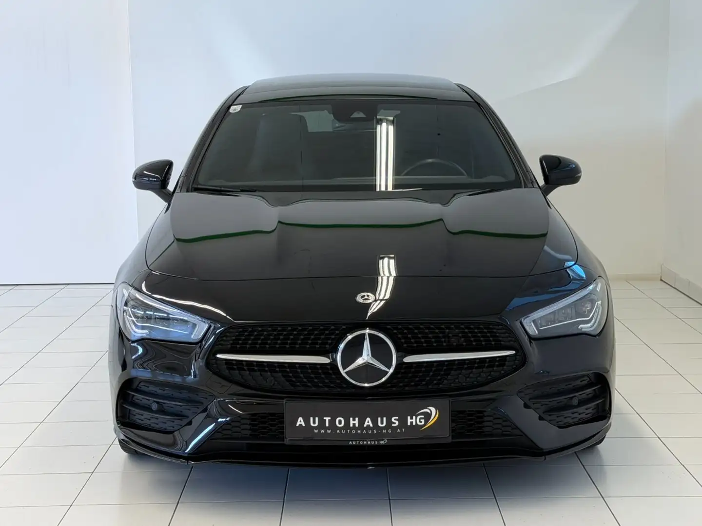 Mercedes-Benz CLA 200 CLA-Klasse CLA 200 AMG Line Edition 4Matic*PANO*A Schwarz - 2