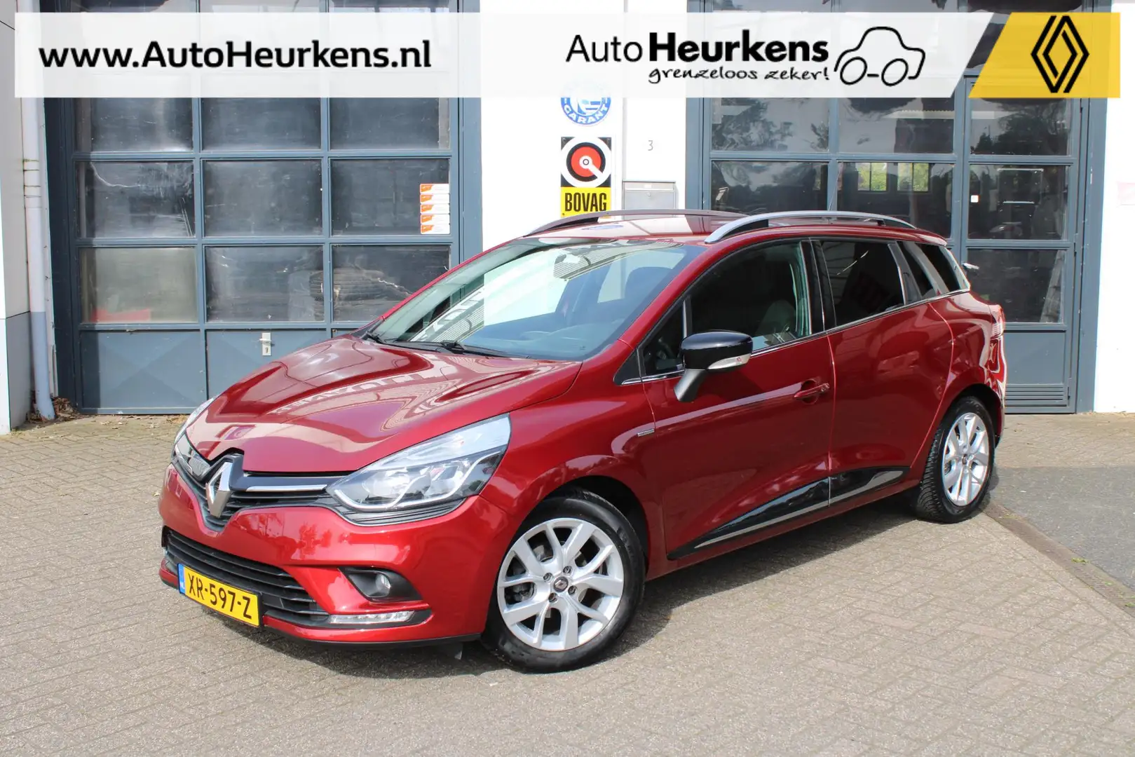 Renault Clio Estate TCe 90 Limited Rood - 1