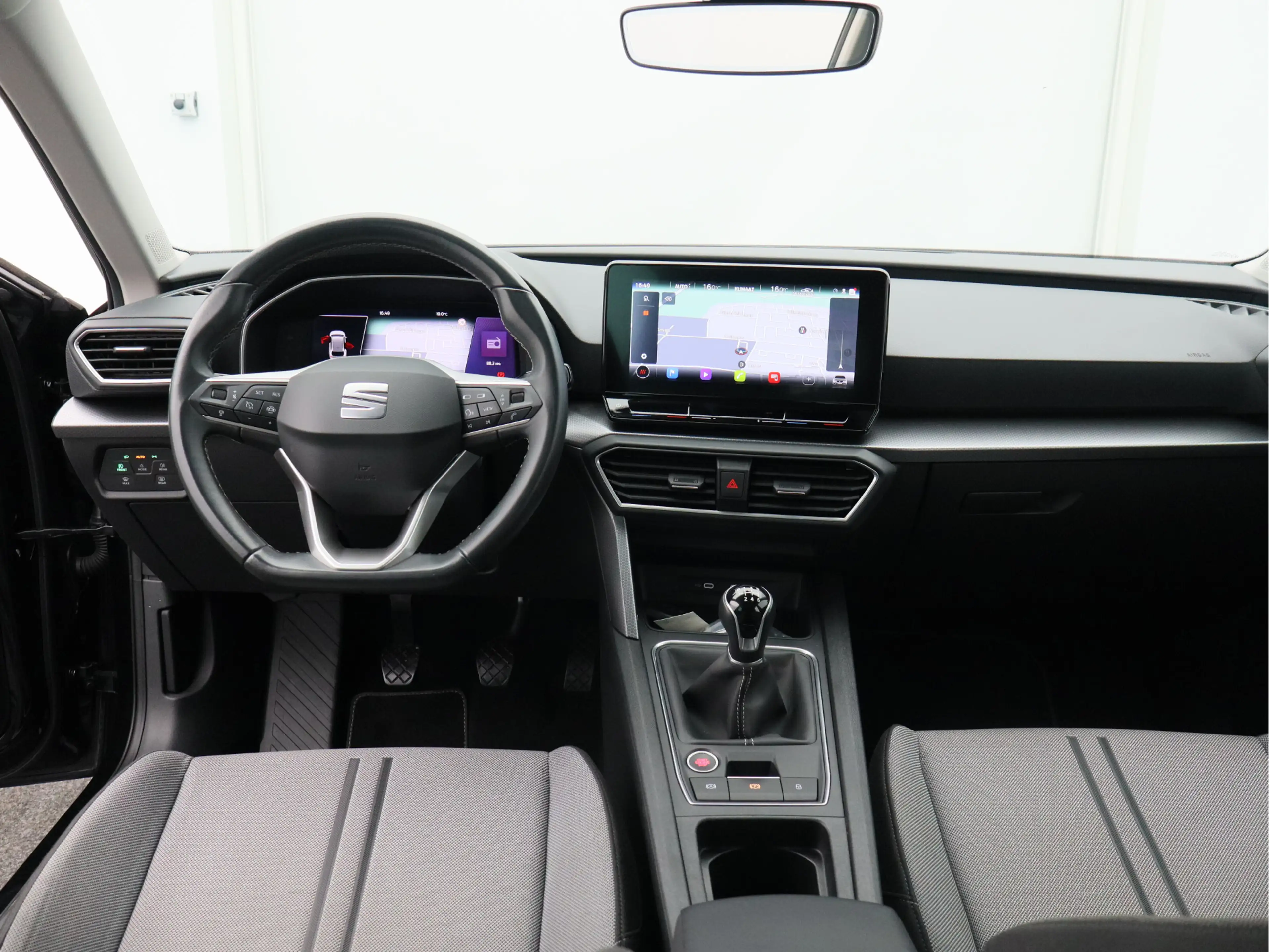 SEAT Leon Sportstourer 1.0 TSI Style Business Intense/ compl — photo 27