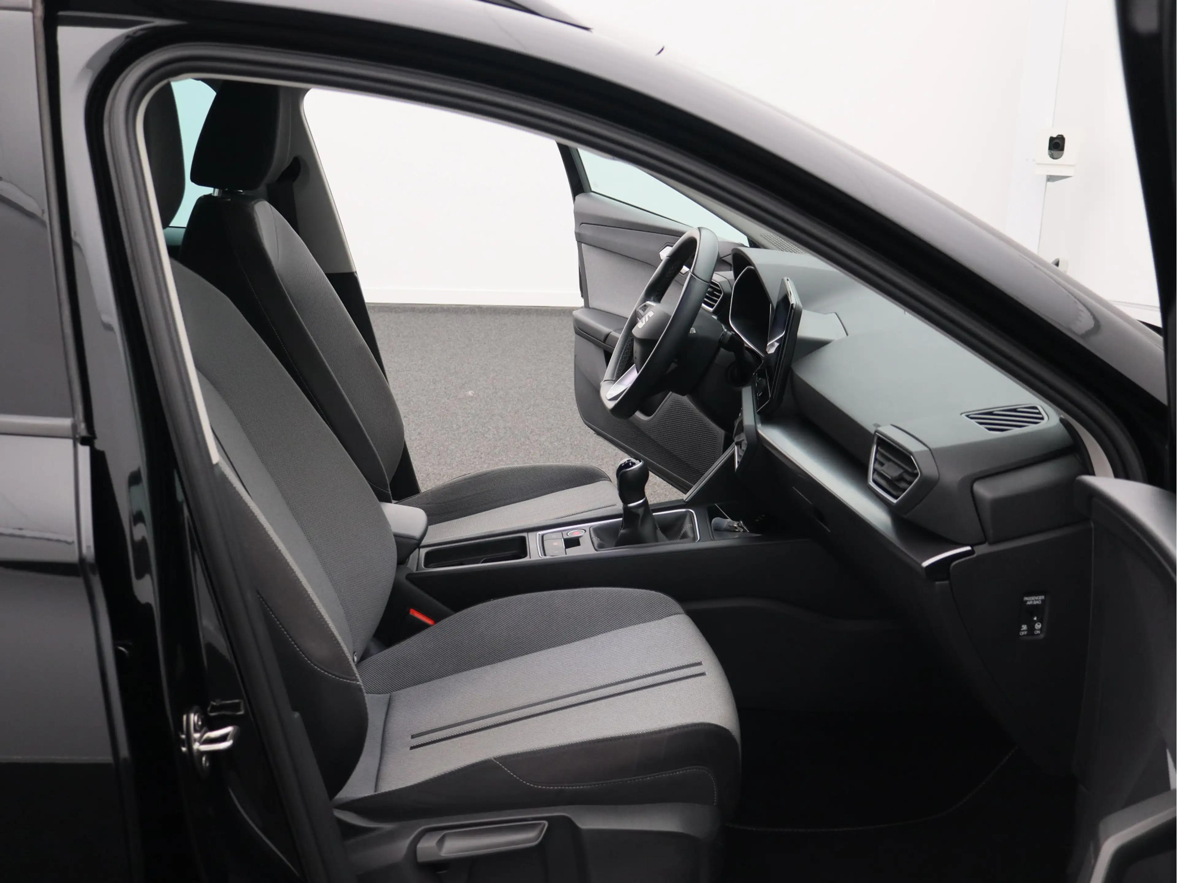 SEAT Leon Sportstourer 1.0 TSI Style Business Intense/ compl — photo 24