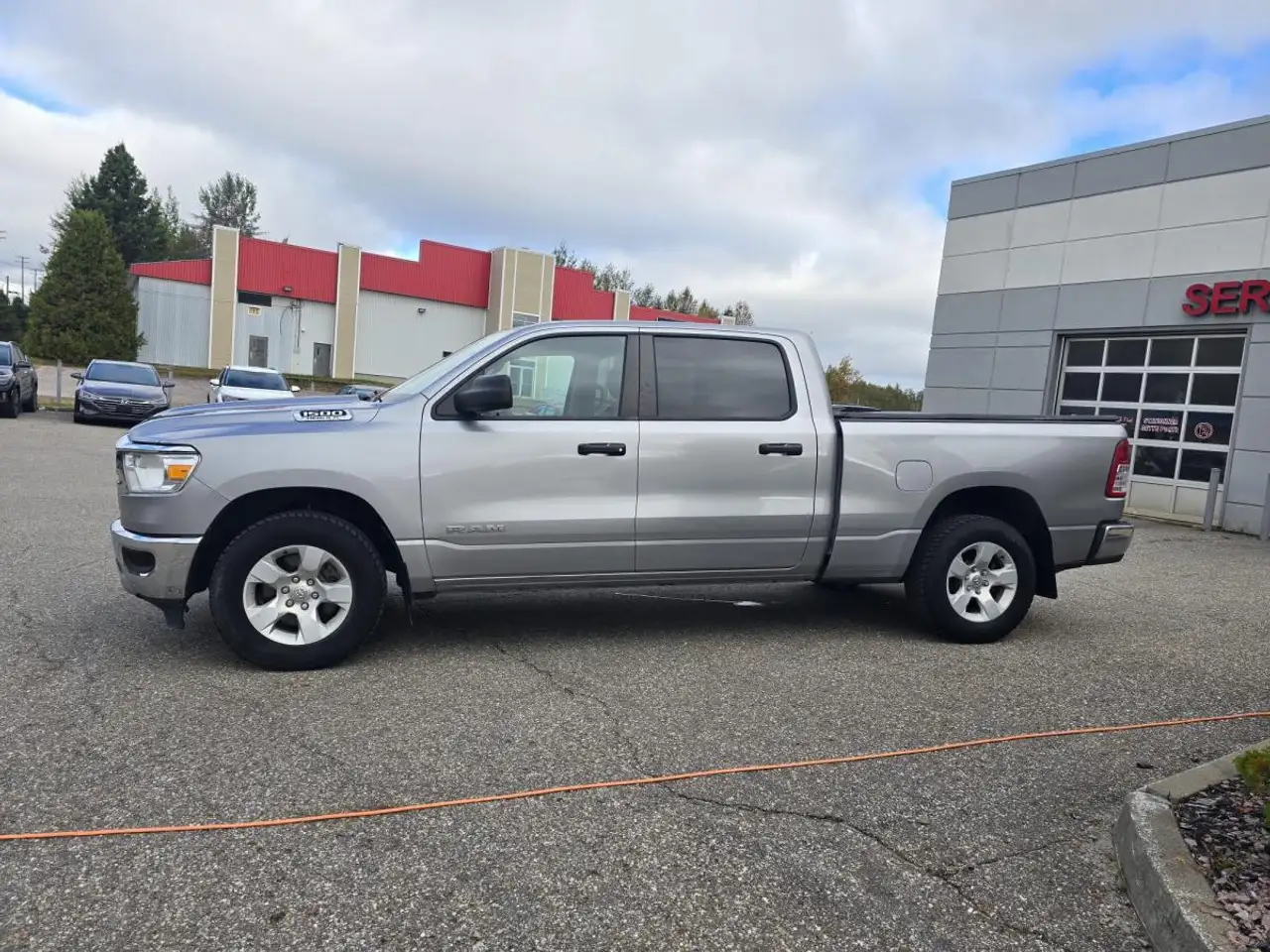 RAM 1500 снимка RAM 1500
