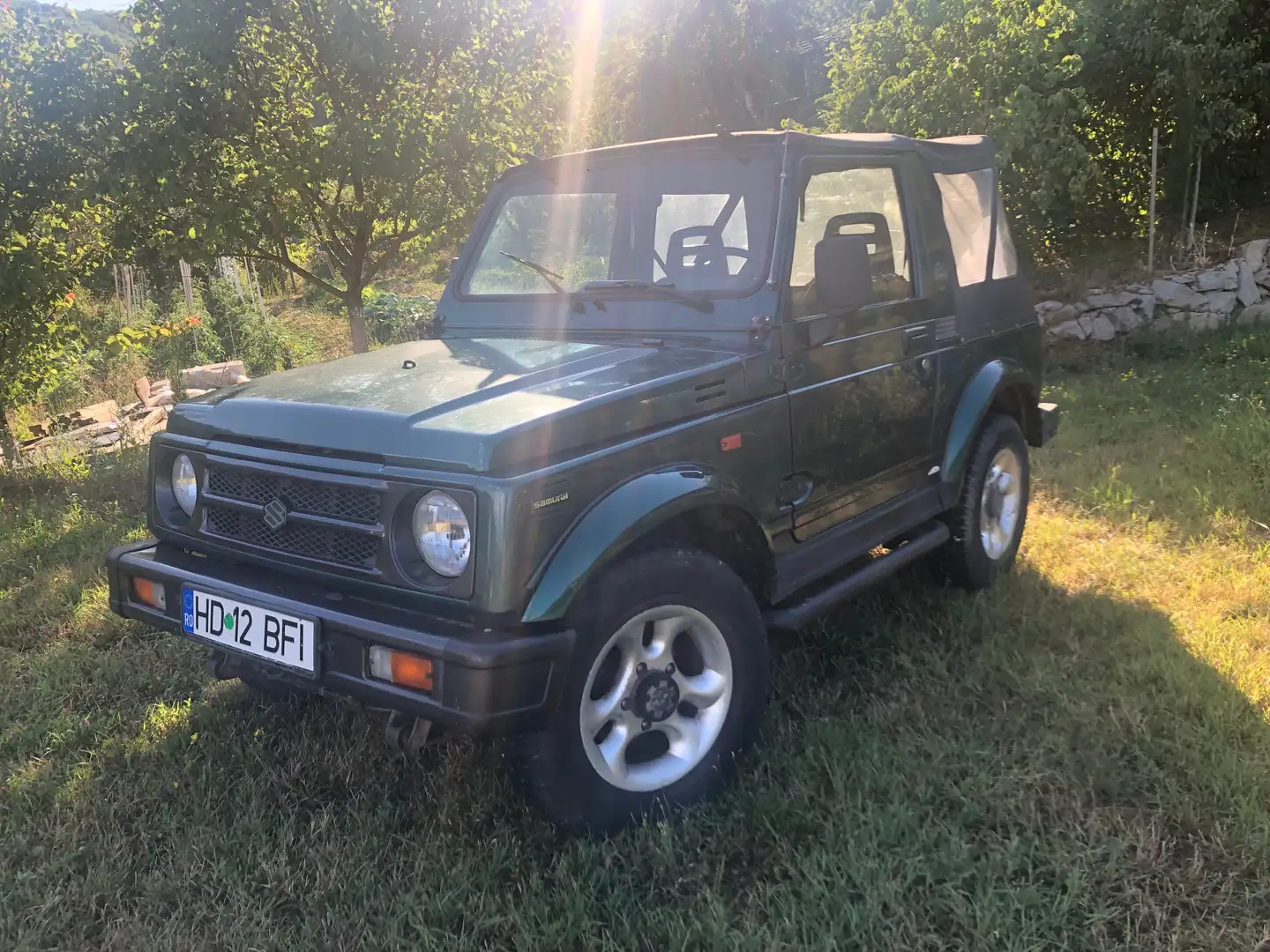 Suzuki Samurai Samurai 1.3i Luxe Grün - 1
