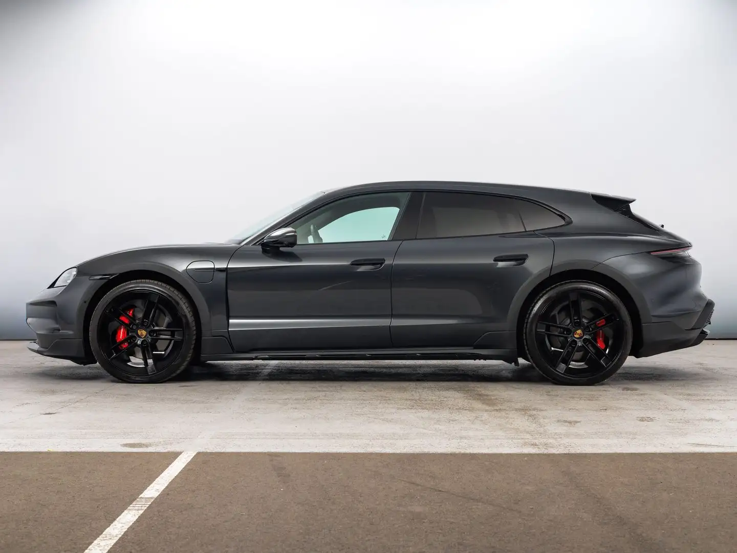Porsche Taycan 4S Cross Turismo Grau - 2