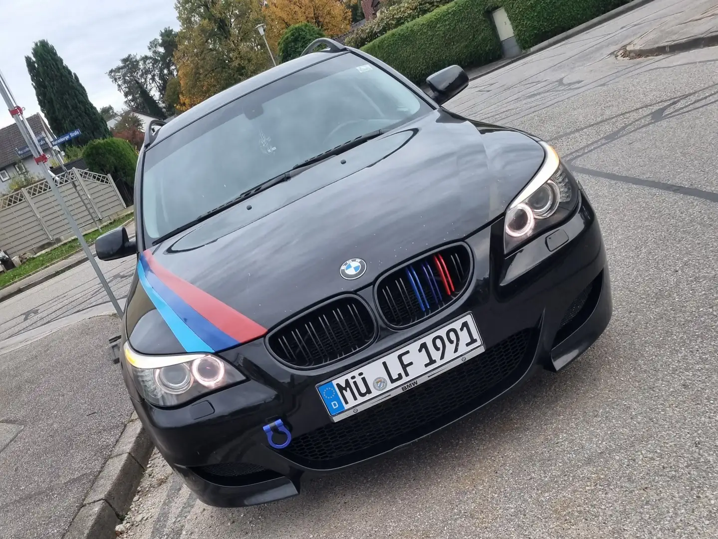 BMW 520 520d+Touring Schwarz - 1