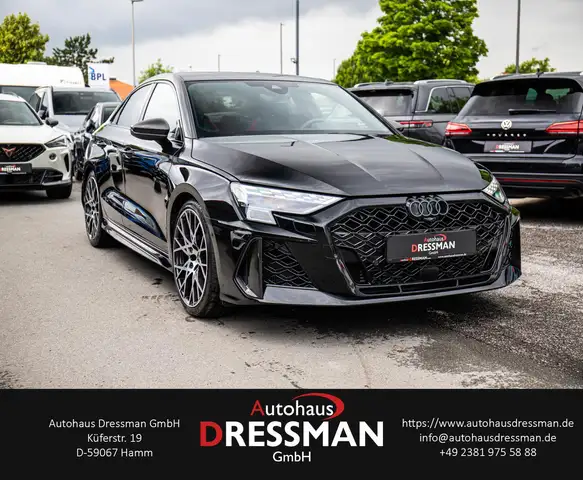 Audi RS3 view 3