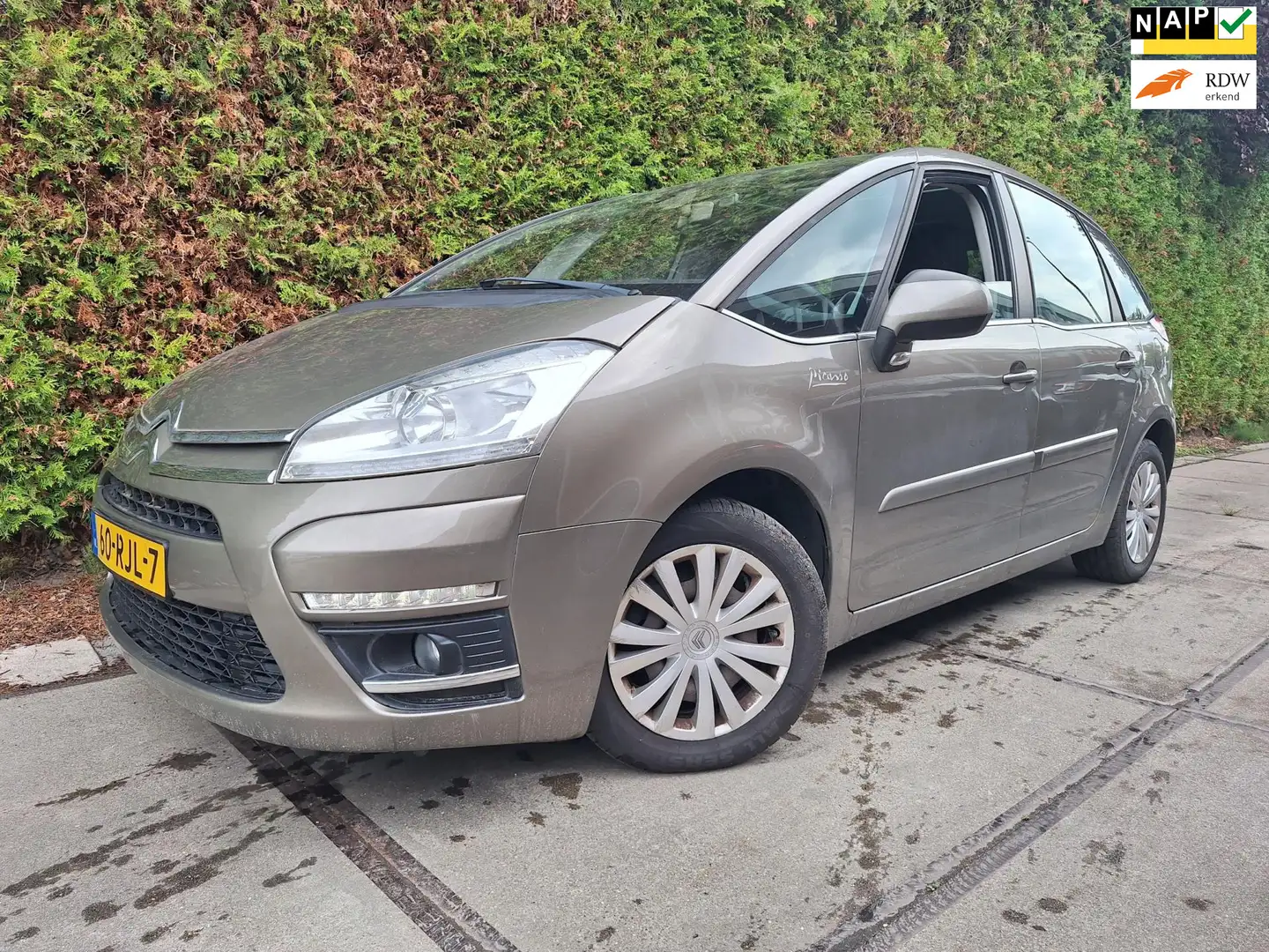 Citroen C4 Picasso 1.6 THP Tendance EGS Bruin - 1