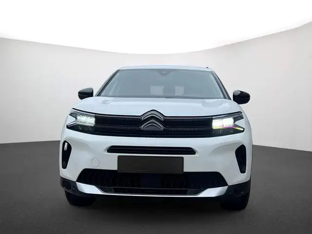 Citroen C5 Aircross view 3