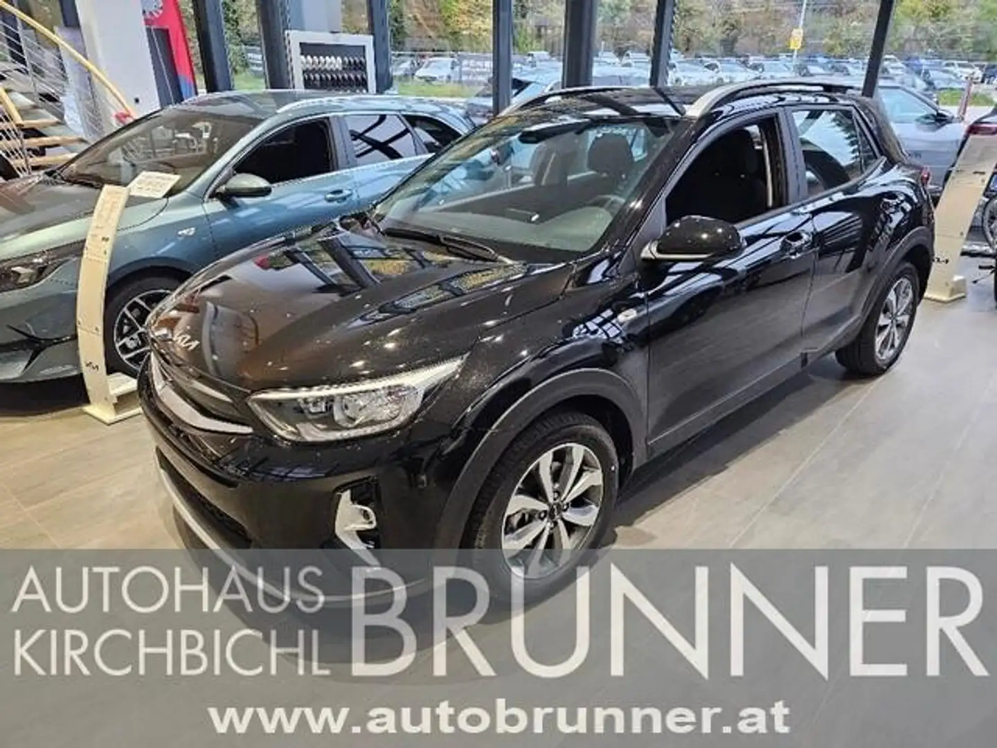 Kia Stonic 1,0 TGDI GPF ISG Silber Schwarz - 1