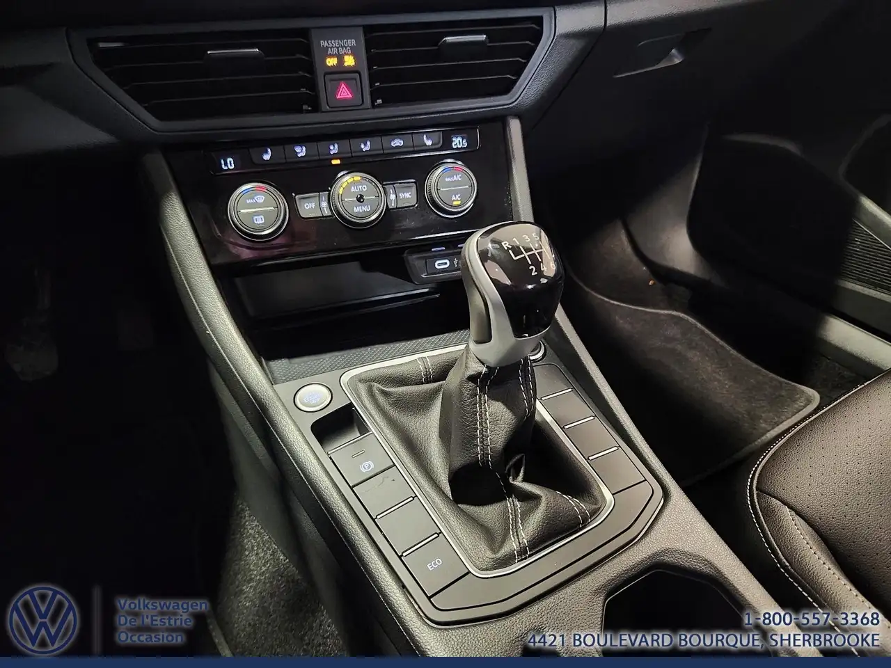 Volkswagen Jetta снимка Volkswagen Jetta