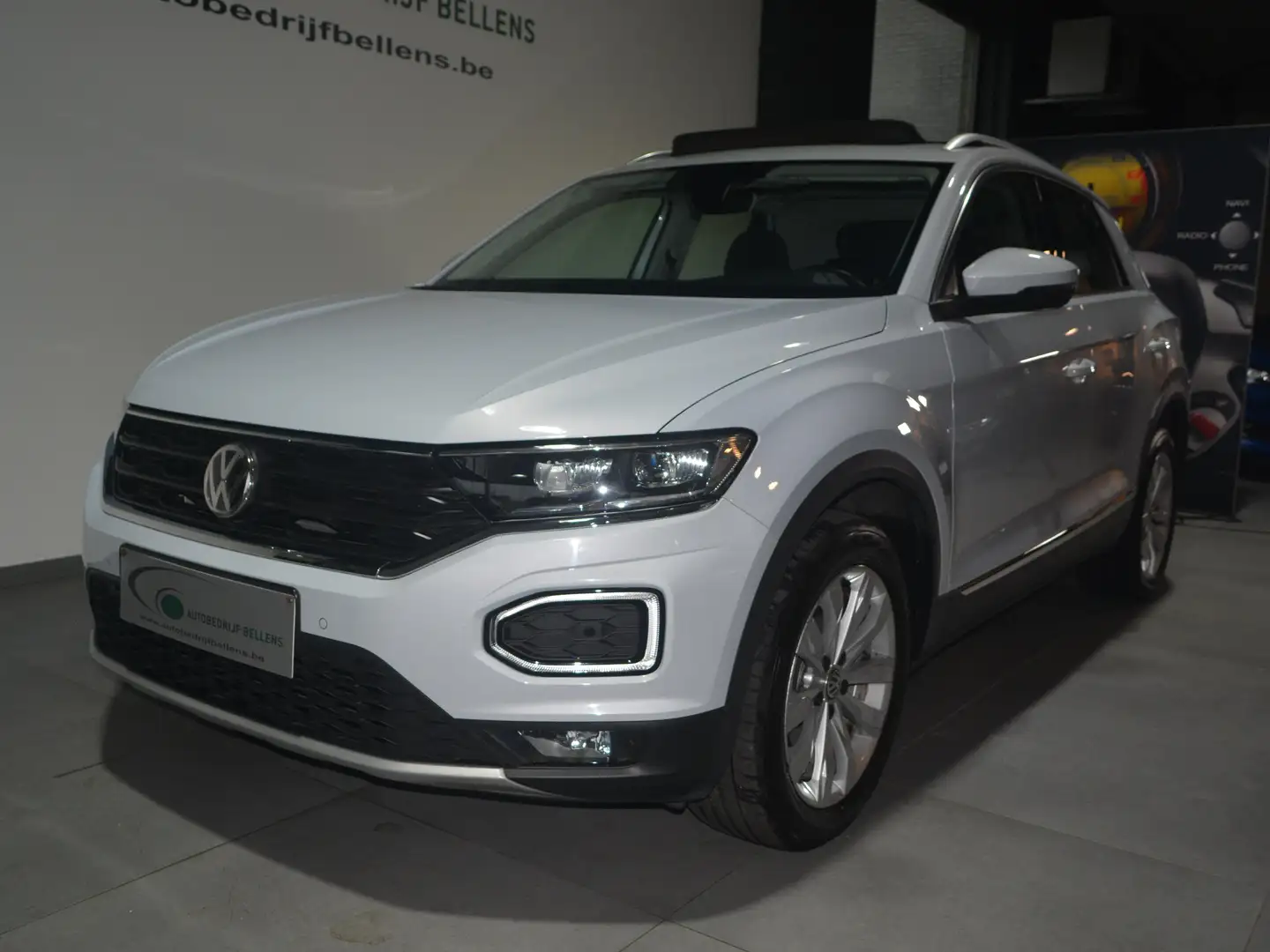 Volkswagen T-Roc T-Roc 1.5 TSI ACT OPF DSG Sport / PANO / NAVI Wit - 2