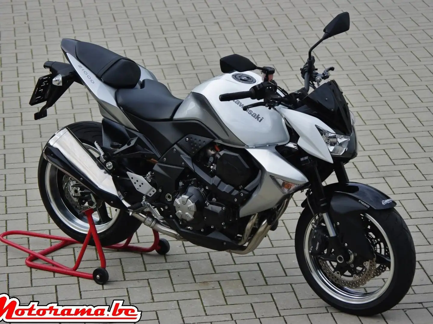Kawasaki Z 1000 Weiß - 1