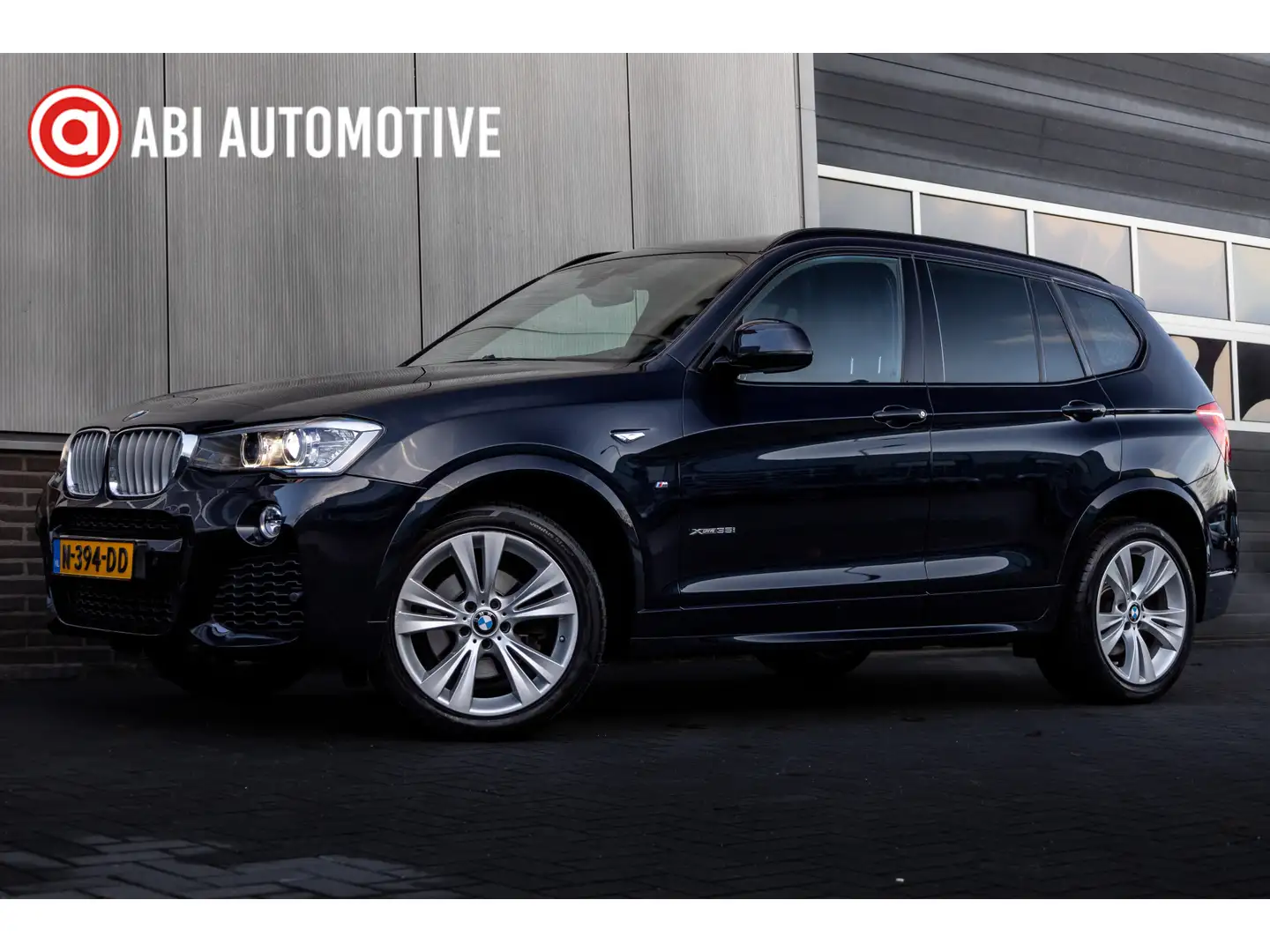 BMW X3 xDrive35i 306 pk High Executive M-Sportpakket / Fa Zwart - 1