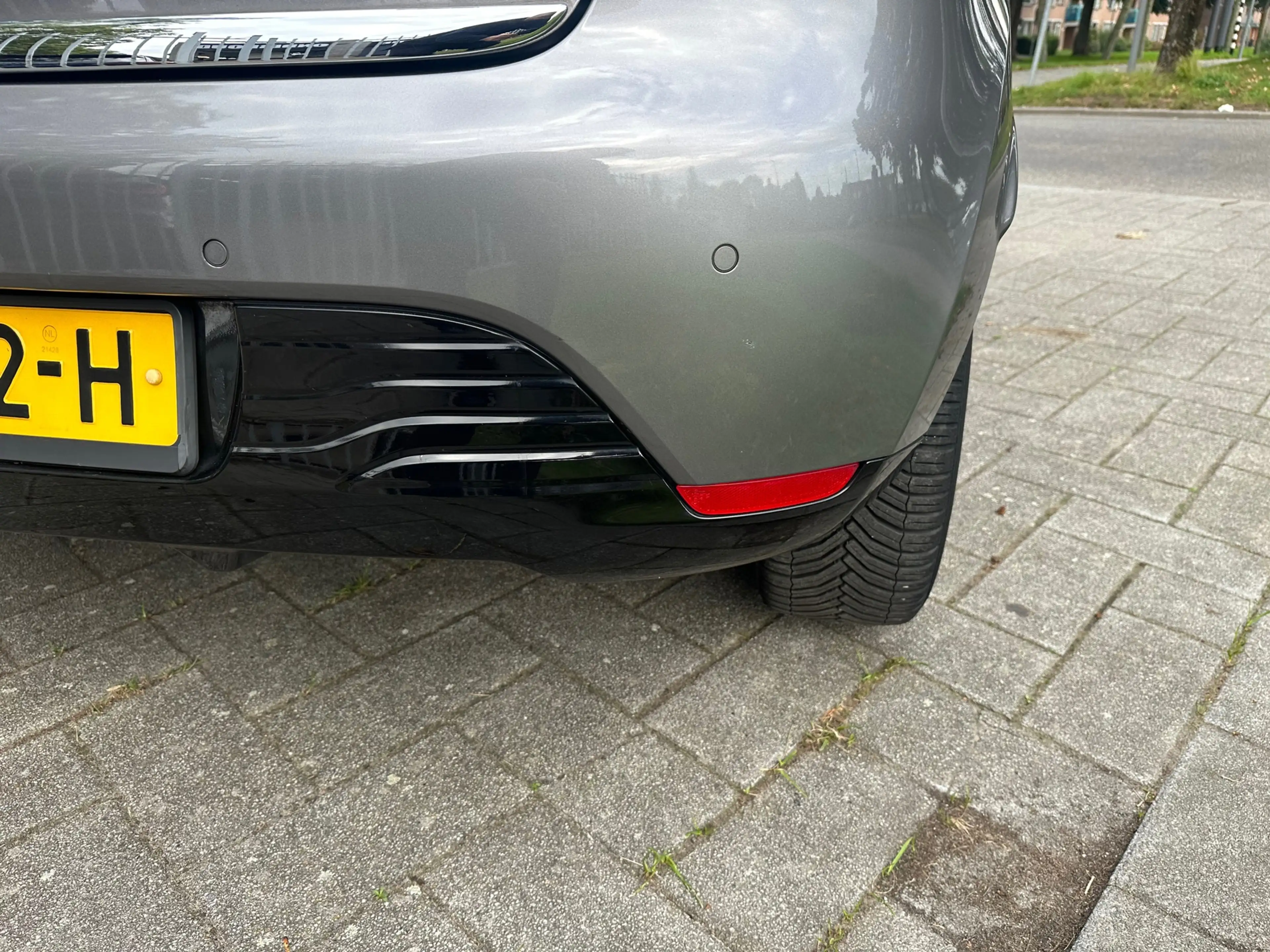 Renault Clio 0.9 TCe Eco2 Limited — photo 8