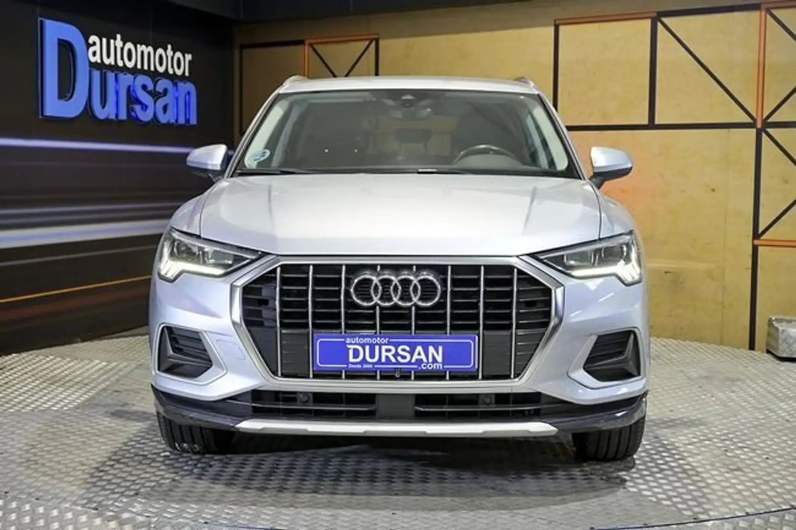 Audi Q3 35 TDI Advanced S tronic 110kW Gris - 2