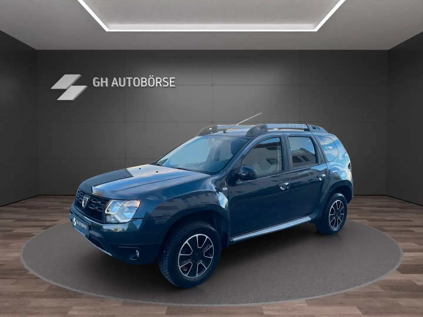 Dacia Duster I Black Shadow 4x2|AHK|R-KAM|PDC|TEMP|NAV Grau - 1