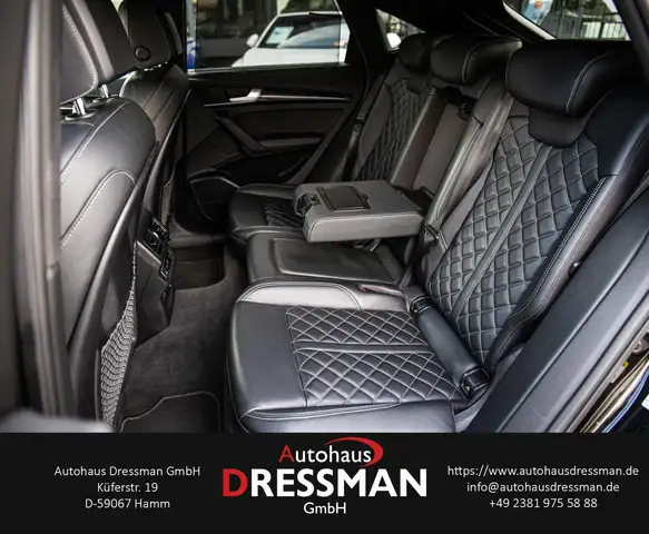 Audi SQ5 view 12