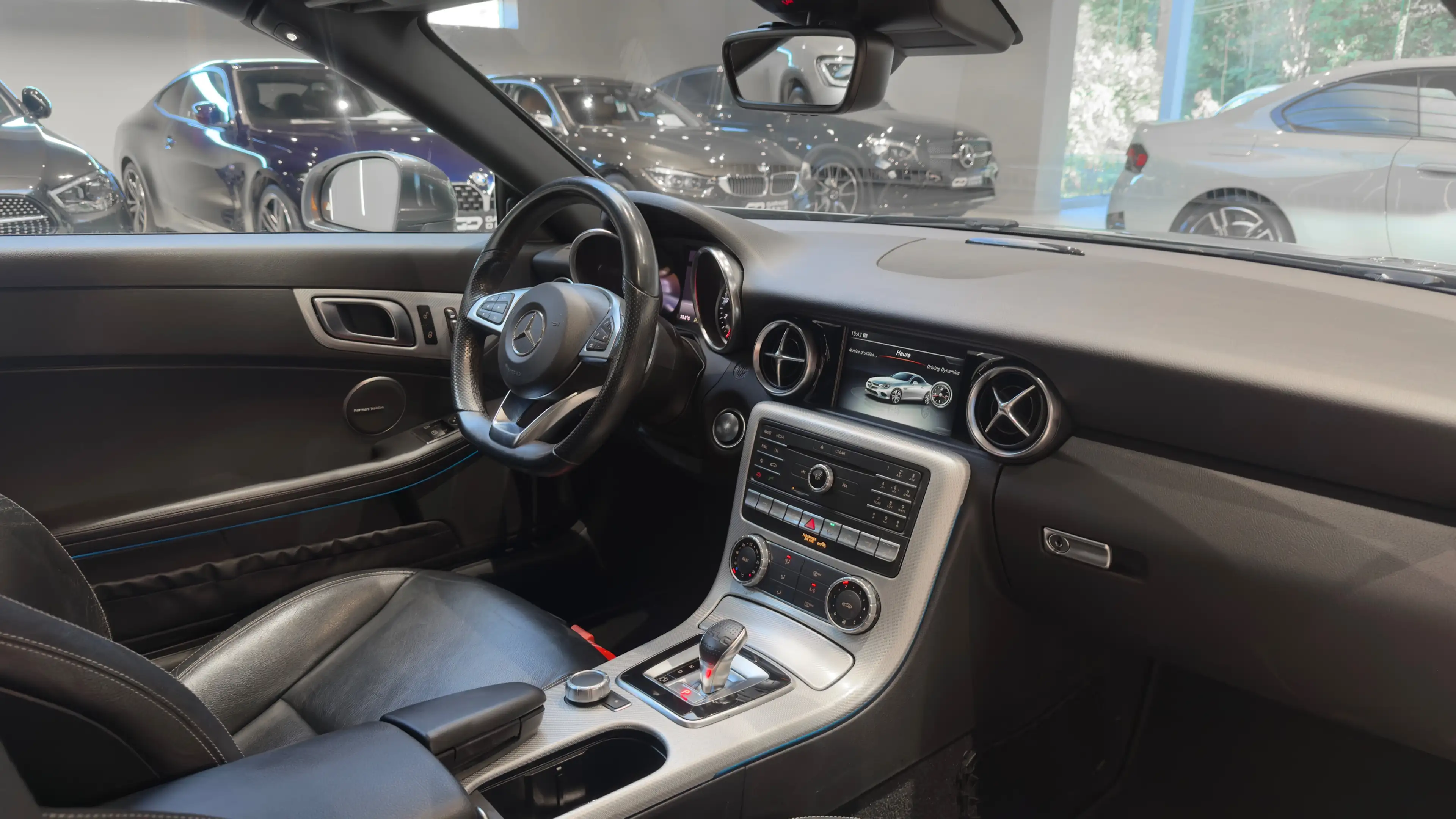 Mercedes-Benz SLC 180 1.6 PACK AMG**TVA**TOIT PANO**LED**CAMERA**BOITE AUTO**GARANTIE 12 MOIS — photo 14
