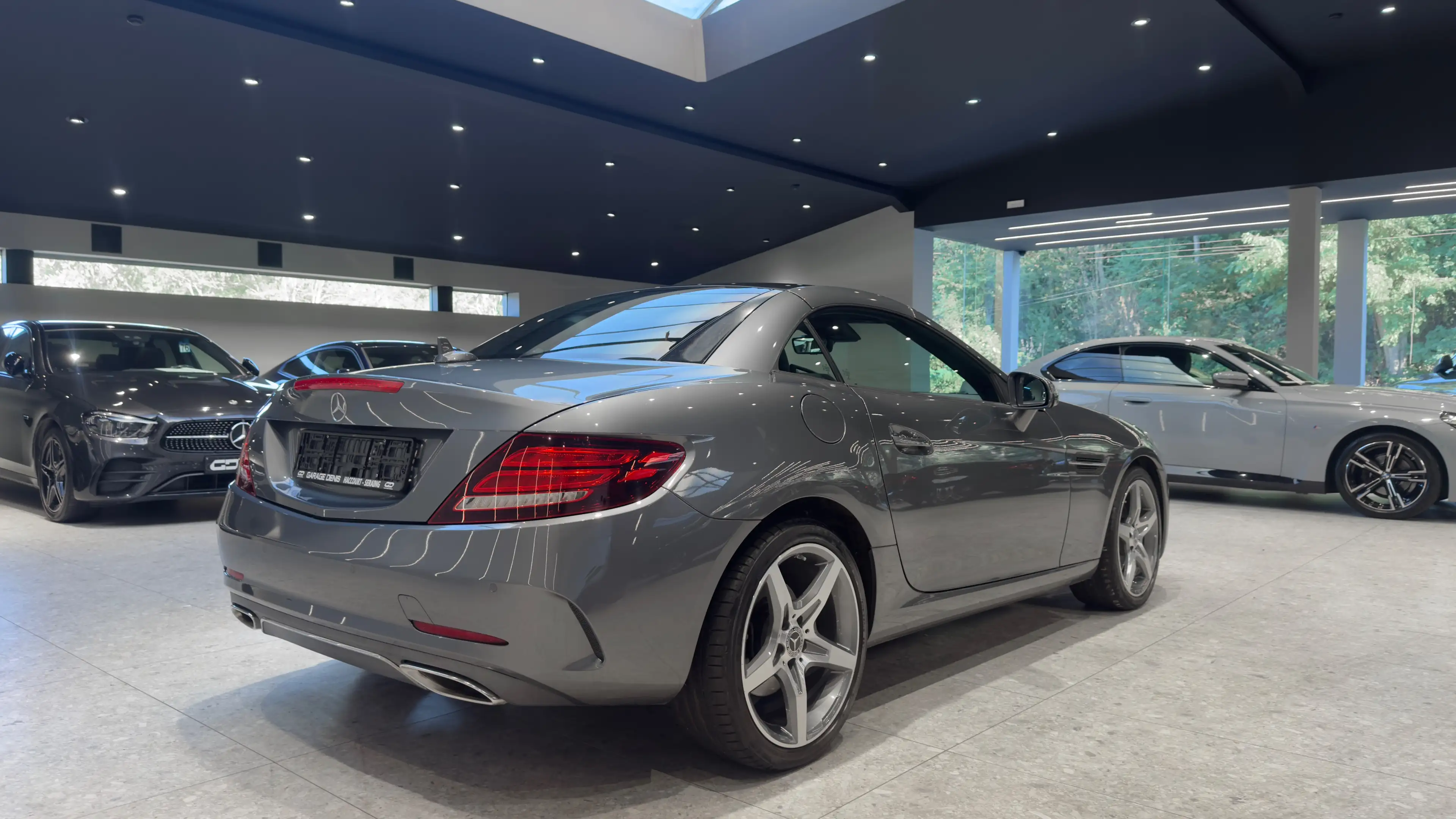 Mercedes-Benz SLC 180 1.6 PACK AMG**TVA**TOIT PANO**LED**CAMERA**BOITE AUTO**GARANTIE 12 MOIS — photo 6
