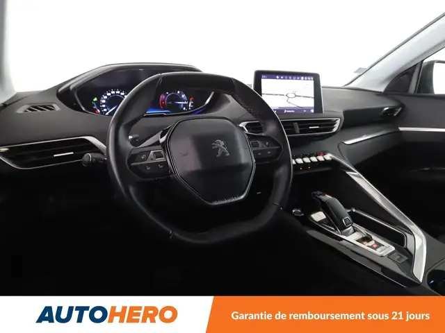 Peugeot 3008 view 11