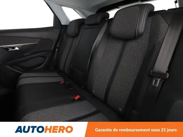 Peugeot 3008 view 16