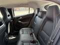 Mercedes-Benz GLA 180 180 AMG Line Negro - thumbnail 12