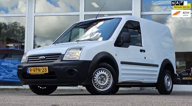 Ford Transit Connect T200S 1.8 TDCi Ambiente Nieuwe APK Navigatie Bluet