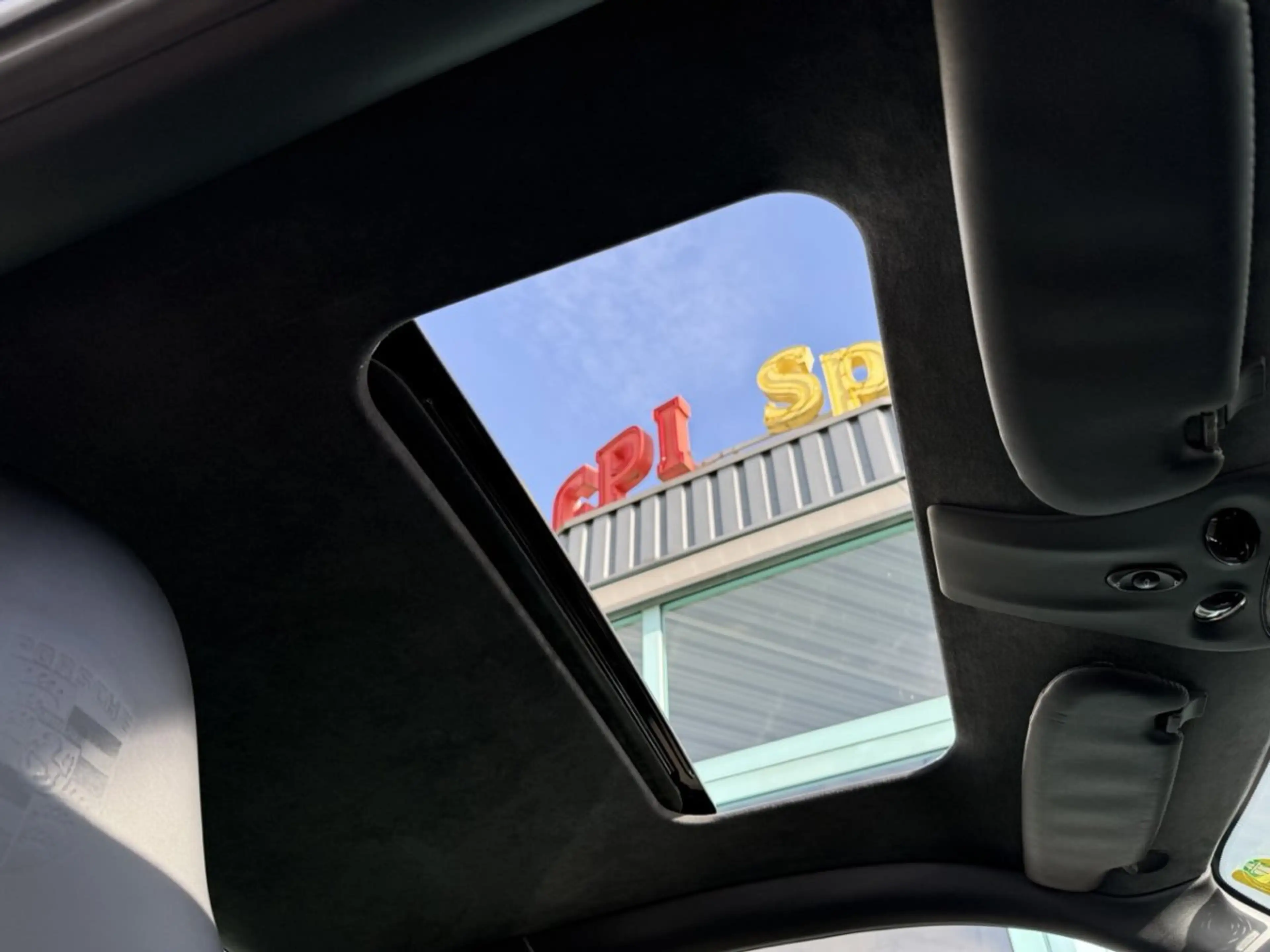 Porsche 996 Turbo Deutsch — photo 14