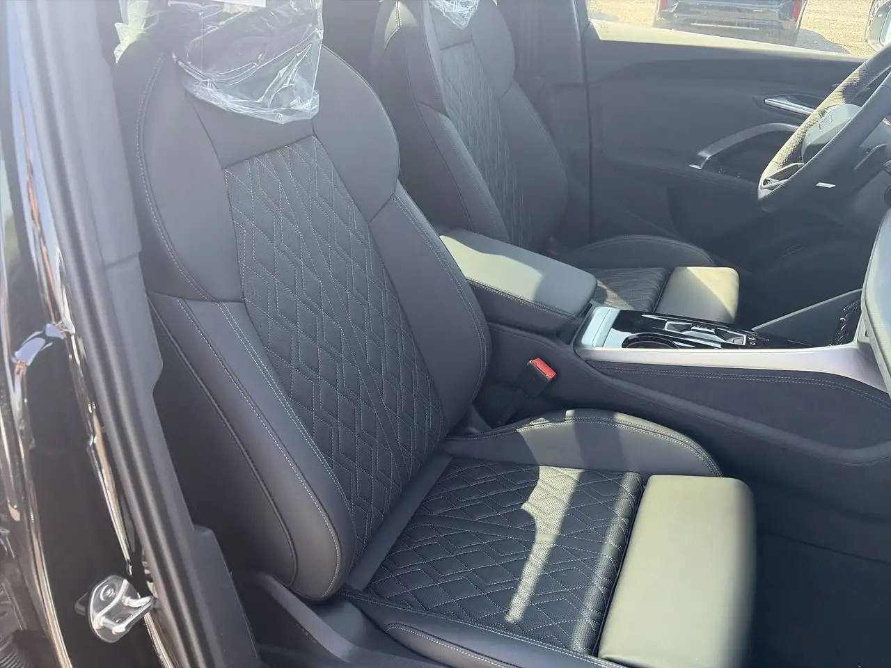 Audi SQ5 снимка Audi SQ5