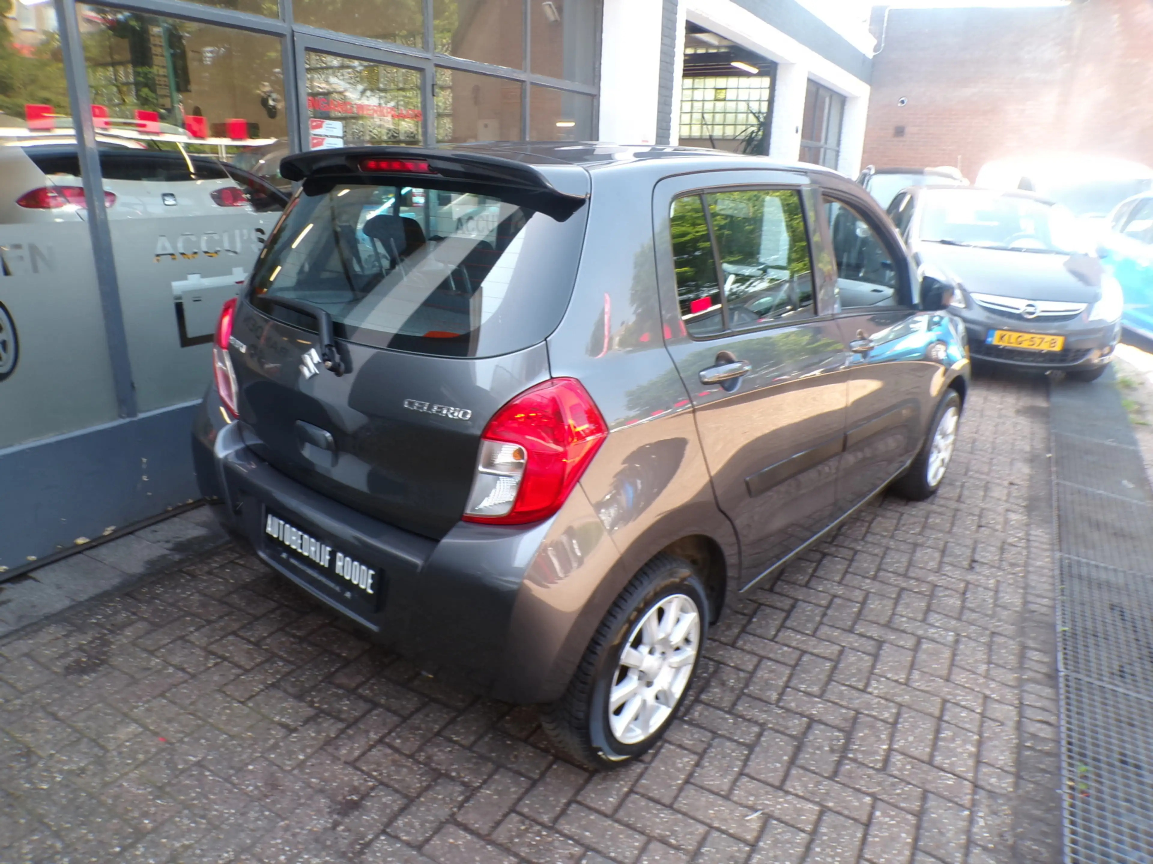 Suzuki Celerio 1.0 Exclusive AIRCO,LMV,NIEUWE APK !!! LET OP DOND — photo 6