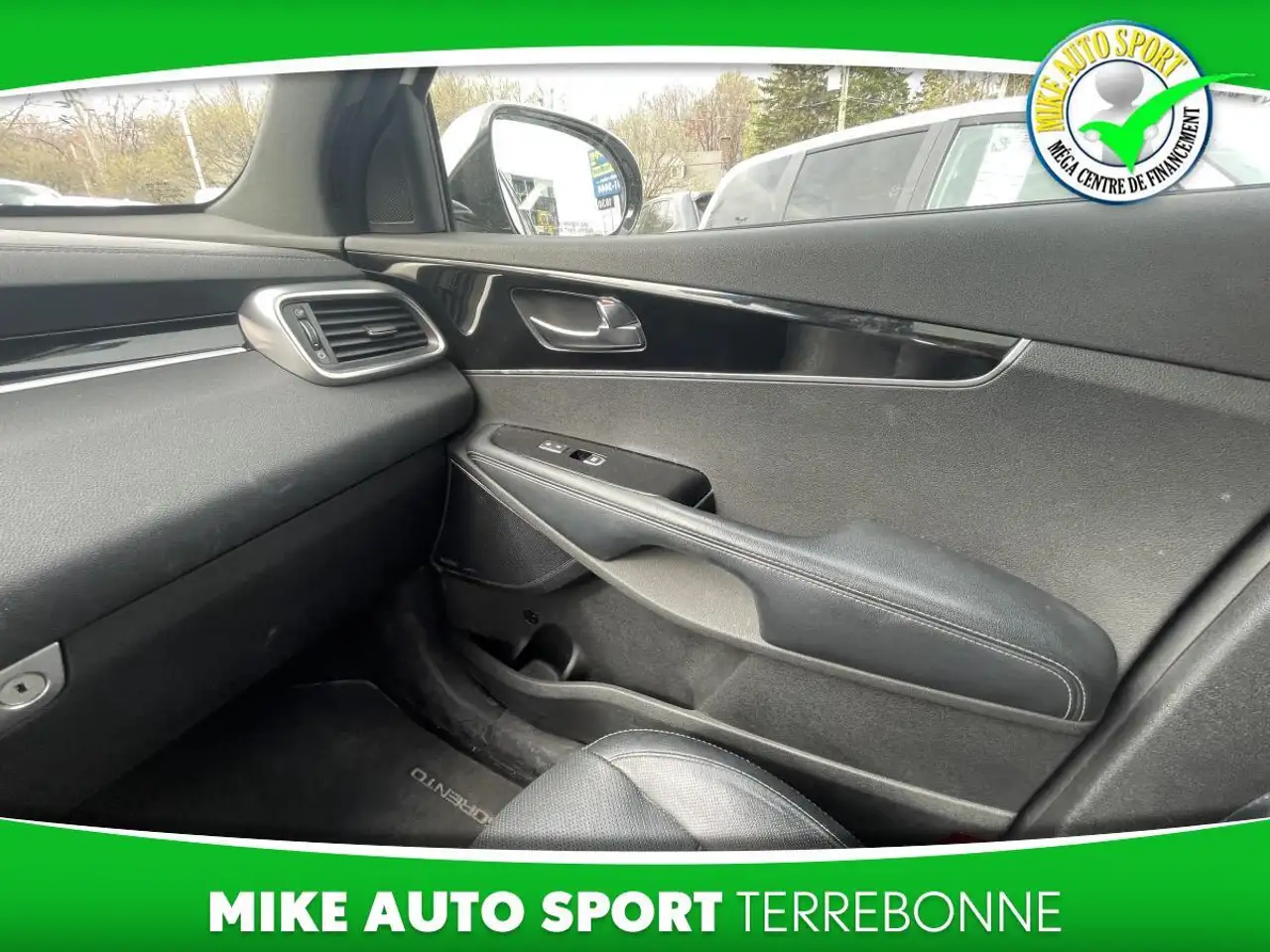 Kia Sorento photo Kia Sorento