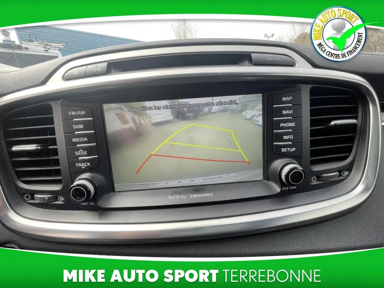 Kia Sorento photo Kia Sorento