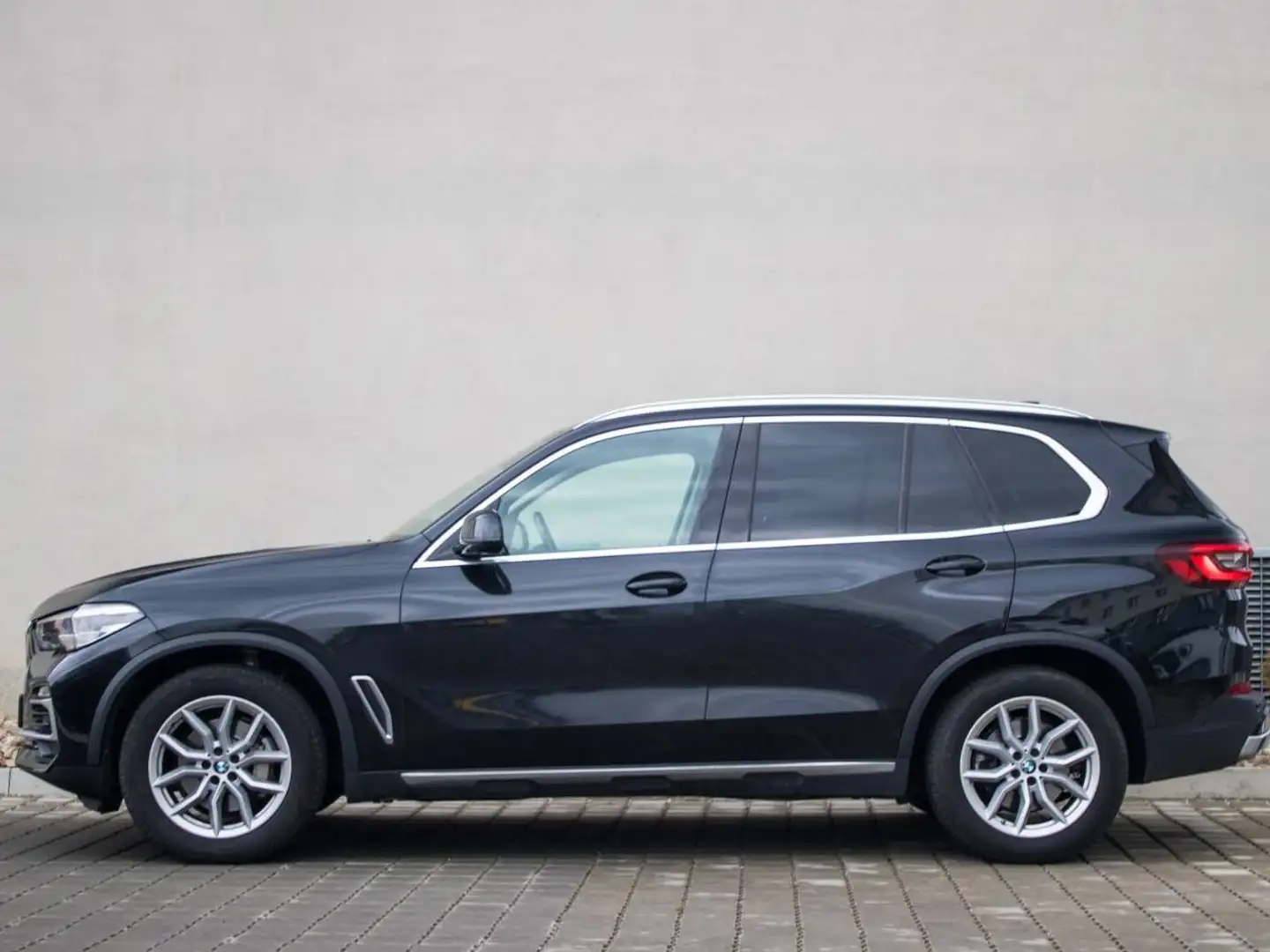BMW X5 X5 xDrive30d Schwarz - 1