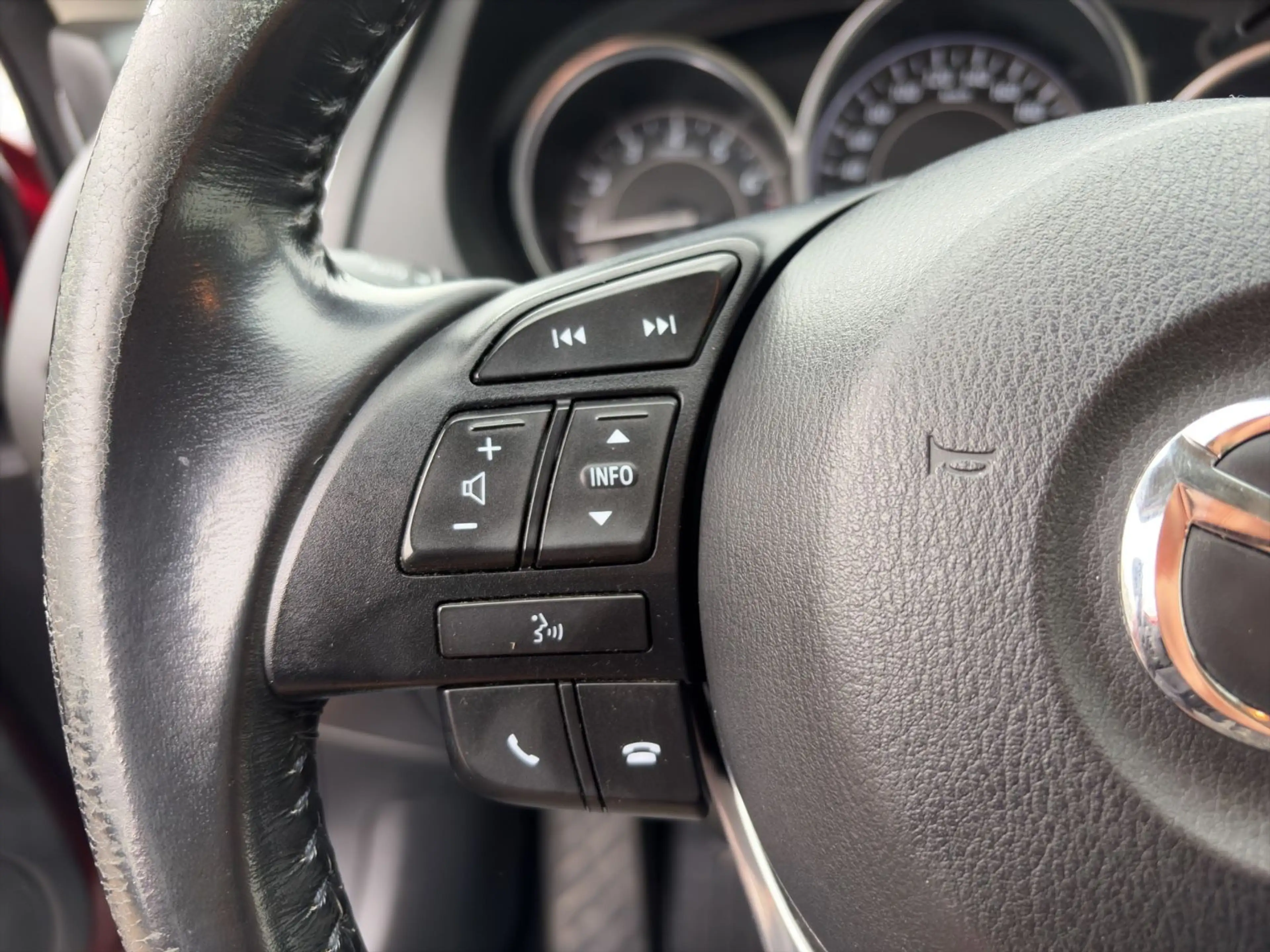 Mazda 6 Kombi Sports-Line KAMERA/PDC/BOSE/LED/MEMORY — photo 14
