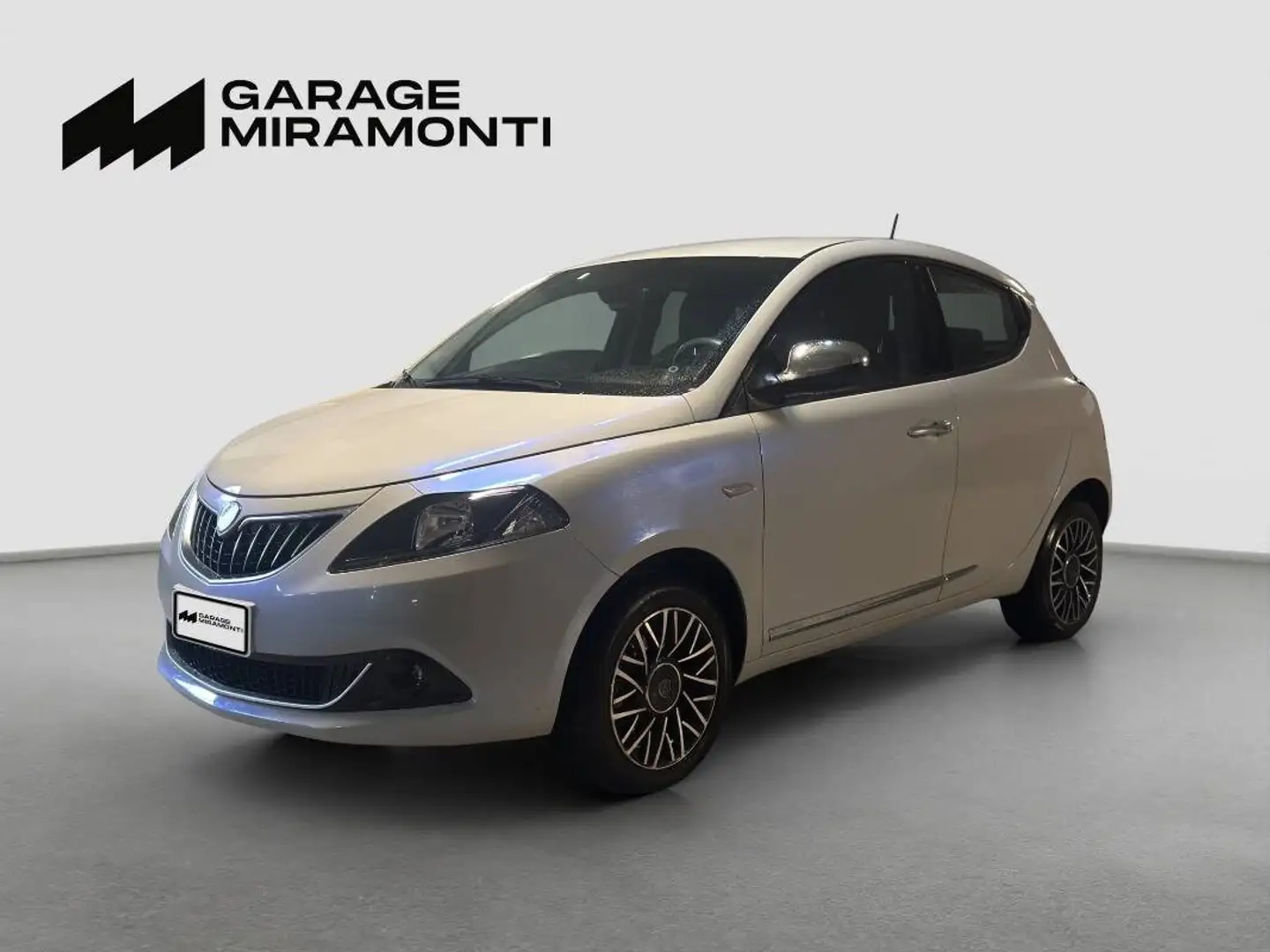 Lancia Ypsilon PREZZO REALE SENZA VINCOLO DI FINANZIAMENTO Grau - 1