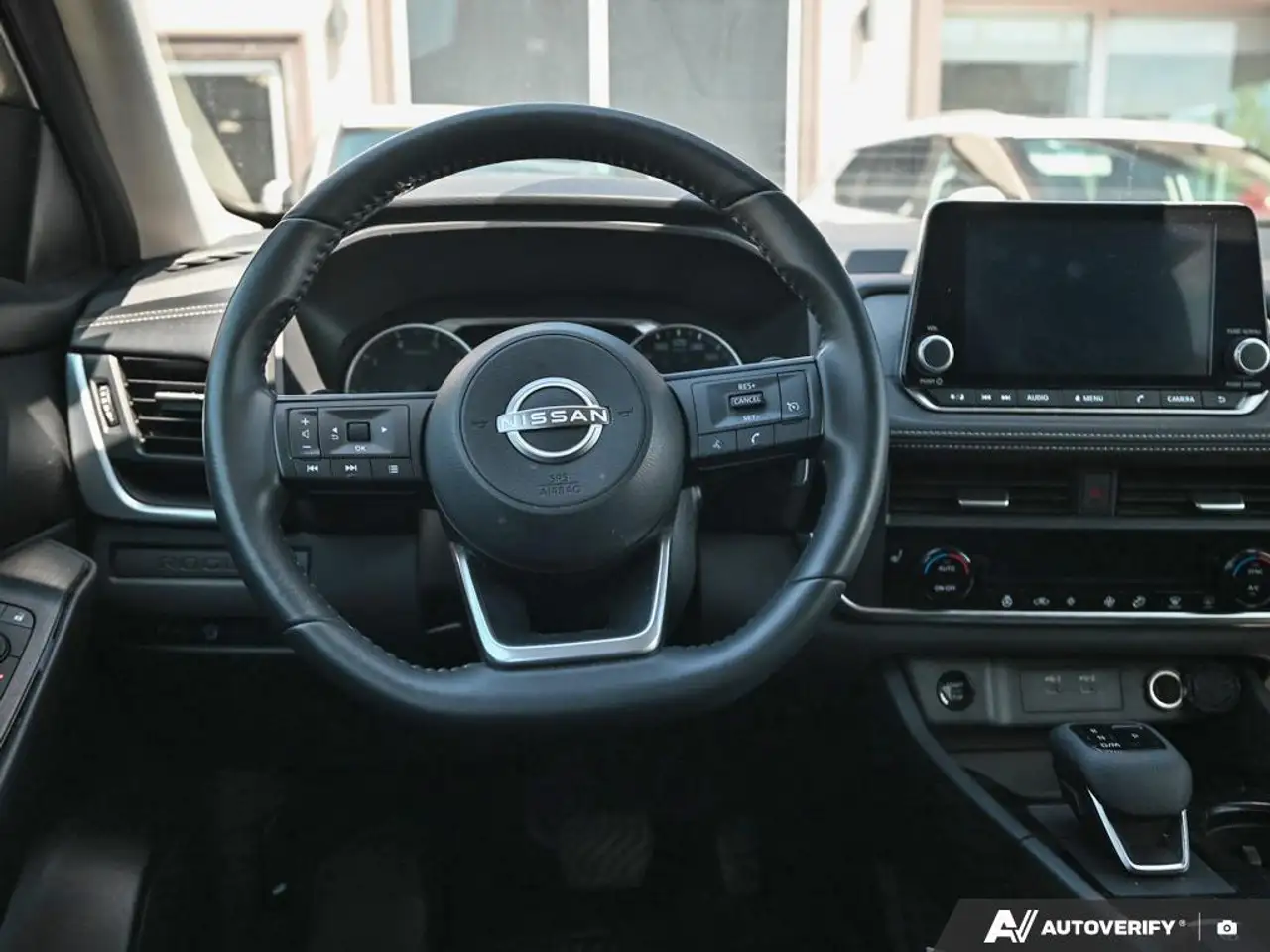 Nissan Rogue fotografie Nissan Rogue