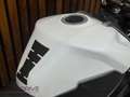 Suzuki GSR 750 A Blanco - thumbnail 8