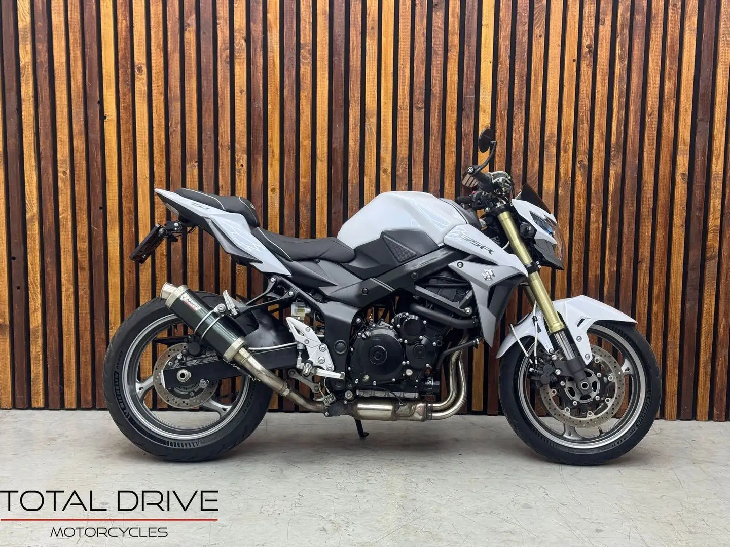 Suzuki GSR 750 A Blanco - 2