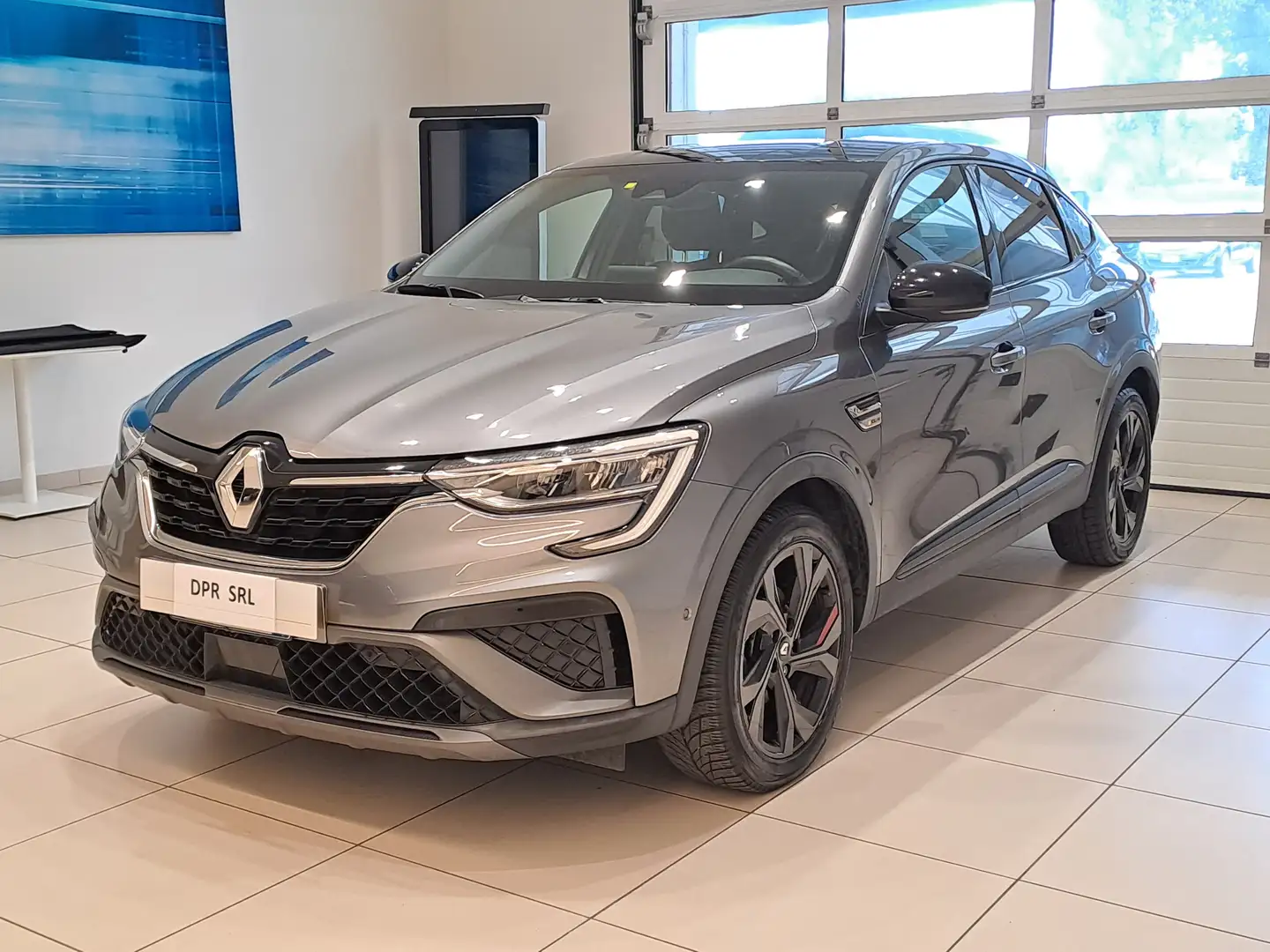 Renault Arkana Arkana 1.6 E-Tech hybrid R.S. Line 145cv Grigio - 1