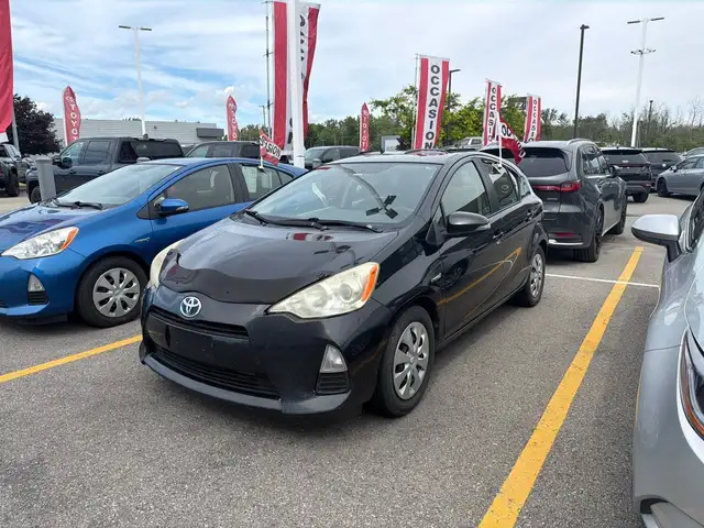 Toyota Prius c 2012